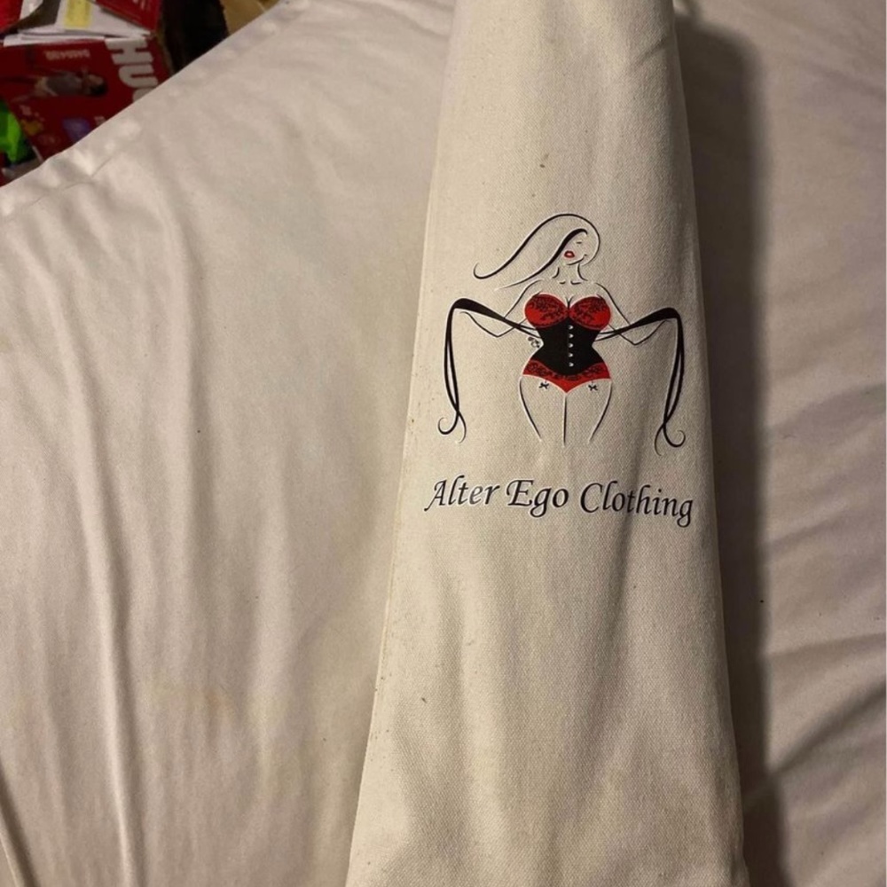 Waist Trainer - image 1